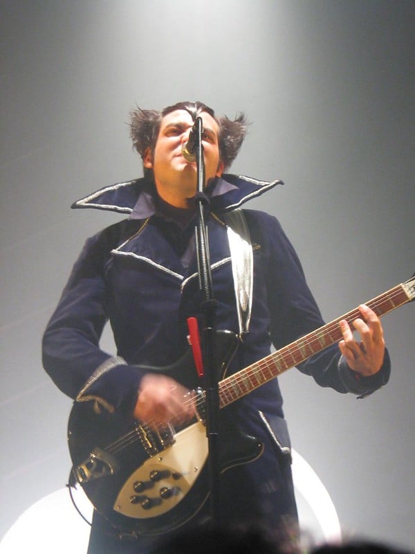 Jeu de guitare de M, Mathieu CHedid